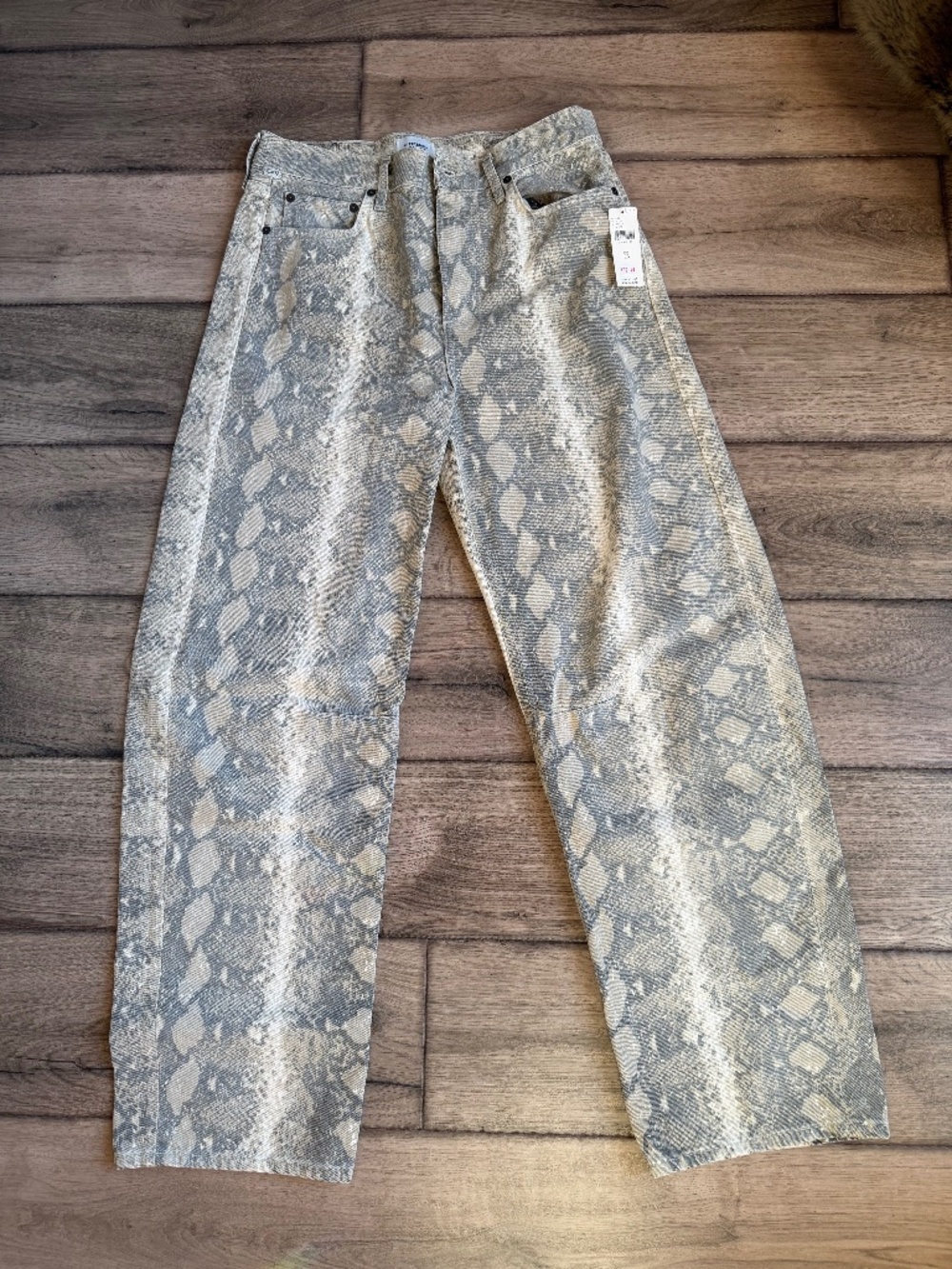 Citizens of Humanity Miro Long Python Print Jeans Size 26 NWT